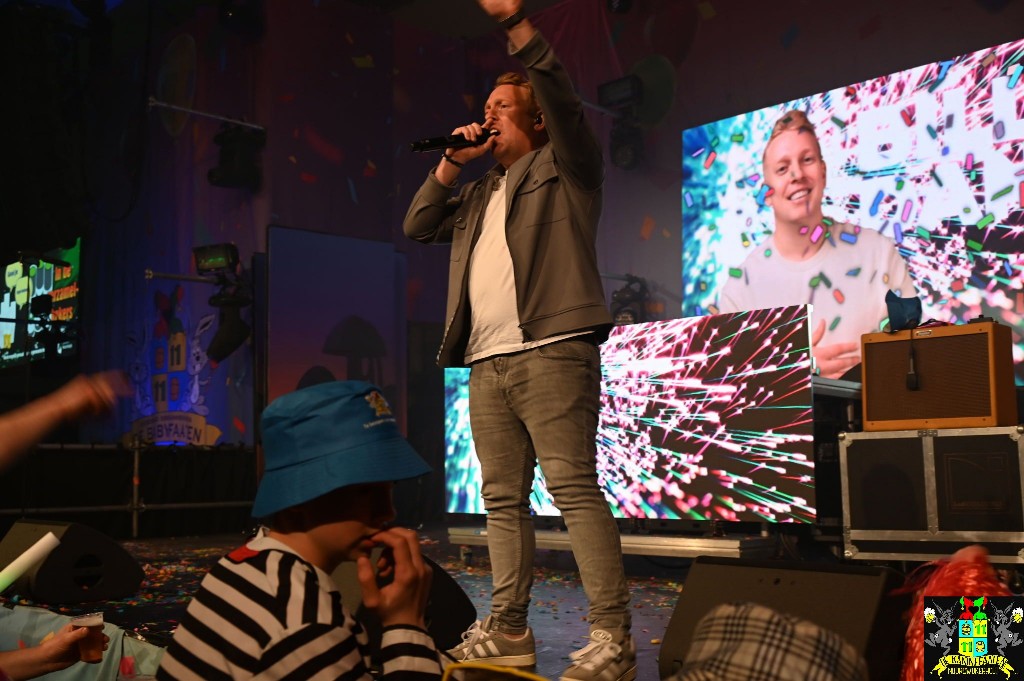 ../Images/Steegfeest XL 171.jpg